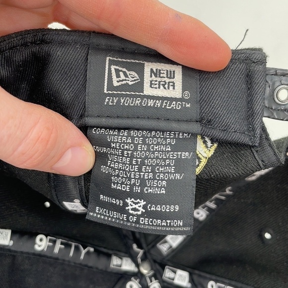 New York Yankees Baseball Cap Black Gold Adjustable Size Medium - Large M - L - Picture 11 of 12